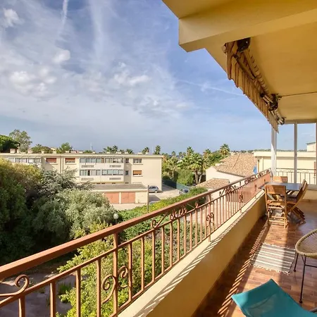 Very 60m With Balcony Near The Beaches! Apartmán Six-Fours-les-Plages
